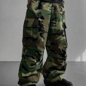 (SOLD) Men's Green Camouflage Cargo Pants